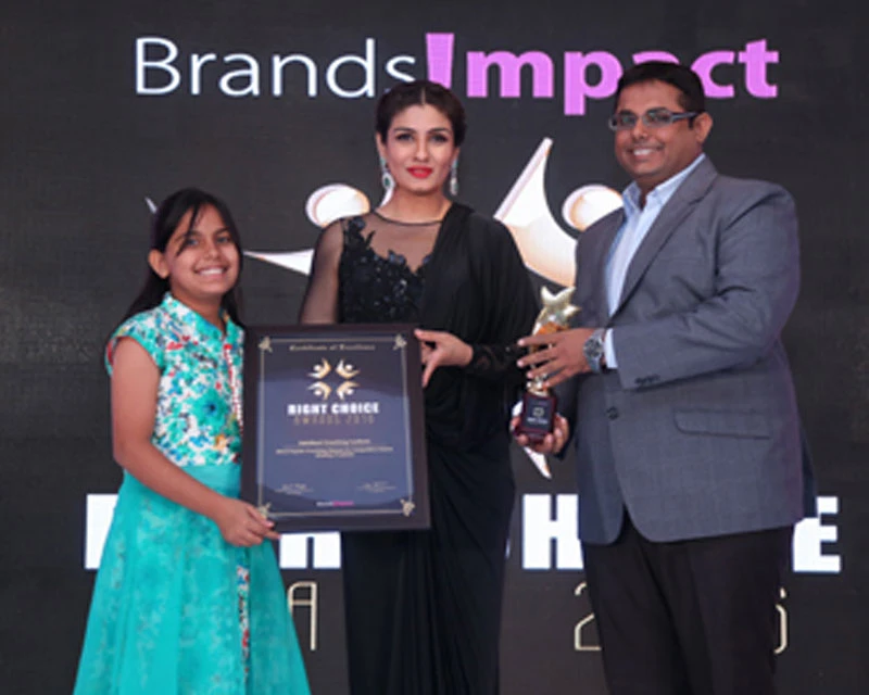 Brands Impact, Right Choice Awards, RCA, Award, Raveena Tandon