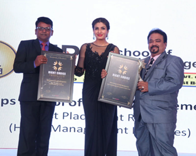 Brands Impact, Right Choice Awards, RCA, Award, Raveena Tandon