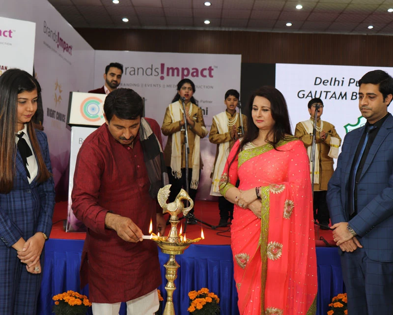 Brands Impact, Right Choice Awards, RCA, Award, Poonam Dhillon, Manoj Tiwari